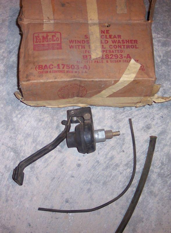 Nos 1957 ford passenger foot operated washer pump