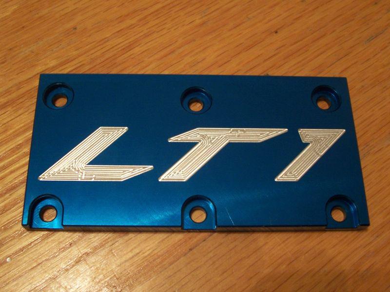 Sell LT1 Throttle Body Cover Plate Iroc Camaro Trans Am Z28 in
