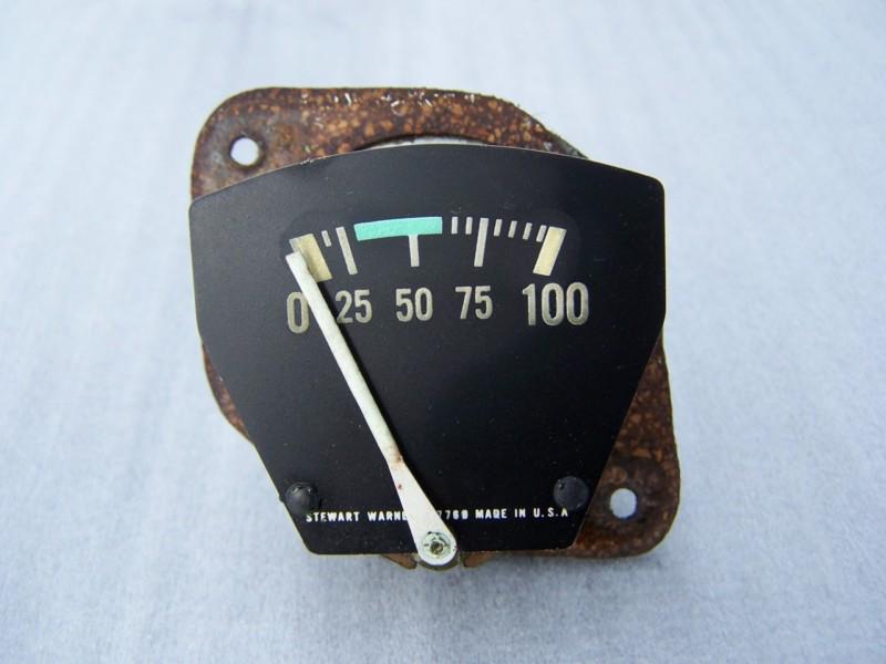 Cessna 210 stewart warner oil pressure gauge 427769