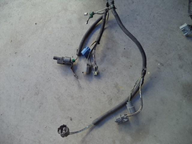 97 acura tl headlamp/dash wire harness 4dr 3.2l at some plugs are broken as is