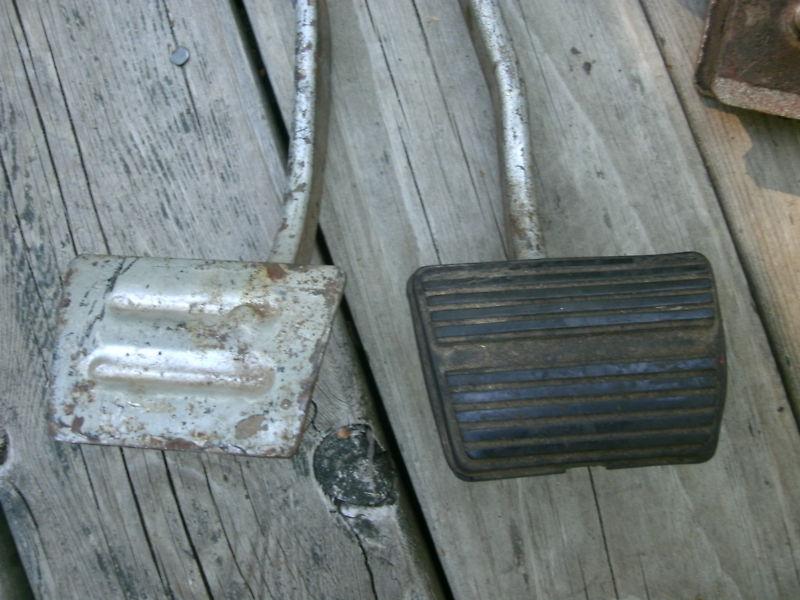 VINTAGE 1971 DUSTER BRAKE AND CLUTCH PEDAL, US $100.00, image 3