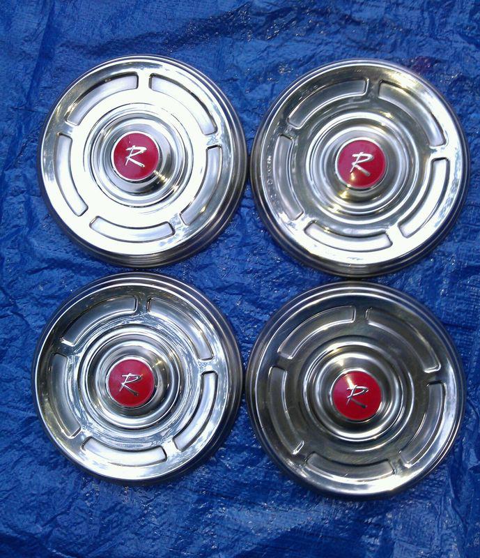 Sell Rambler hubcaps in Willis, Texas, US, for US 95.00