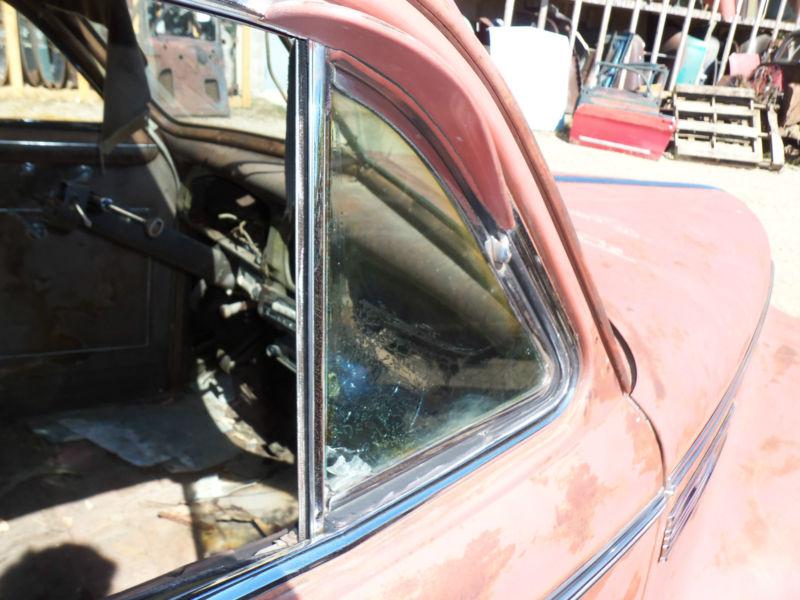40 buick right door vent window glass wing frame
