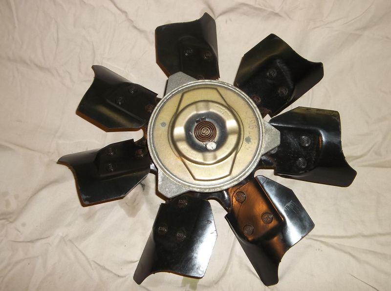 Sell 97 98 99 00 01 Jeep Cherokee XJ 4.0 liter radiator cooling fan