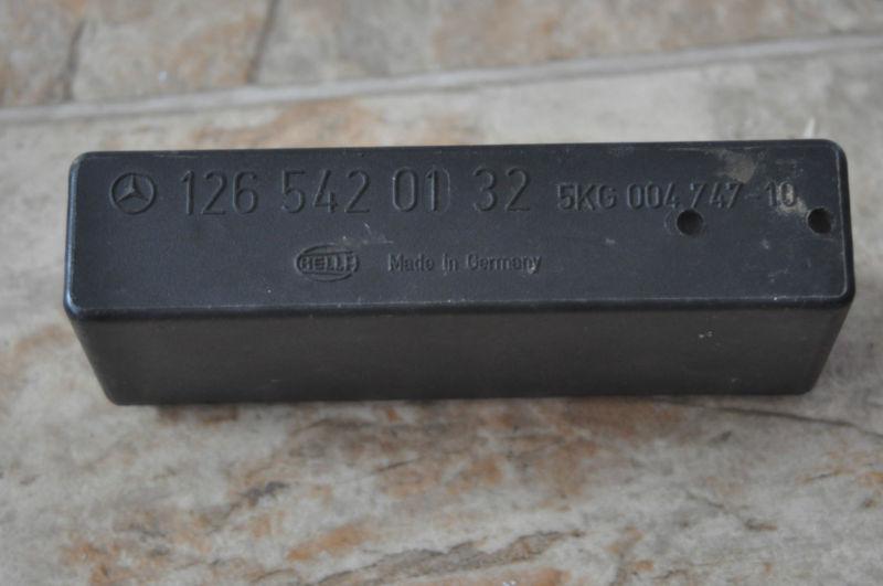 Mercedes w124 w126 light lamp control module 1265420132, oem