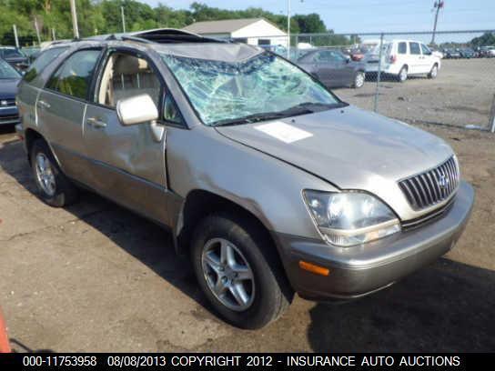 99 00 lexus rx300 r. headlight w/o xenon black backing 575350