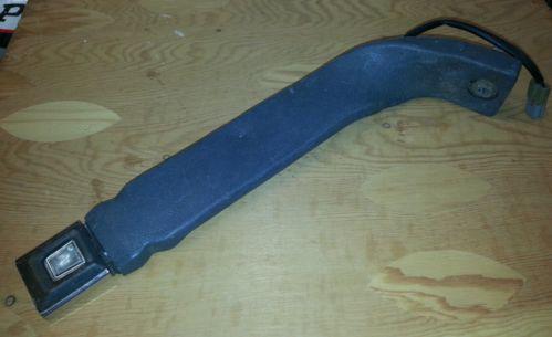 92 ford f-150 bronco driver seatbelt buckle gray01