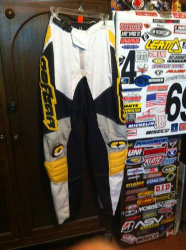 No fear motocross pants size 28
