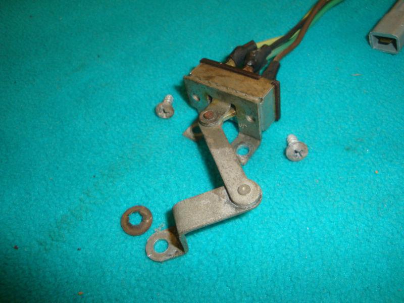 Purchase 196870 CHARGER, ROAD RUNNER, BBODY, DASH HEATER CONTROL