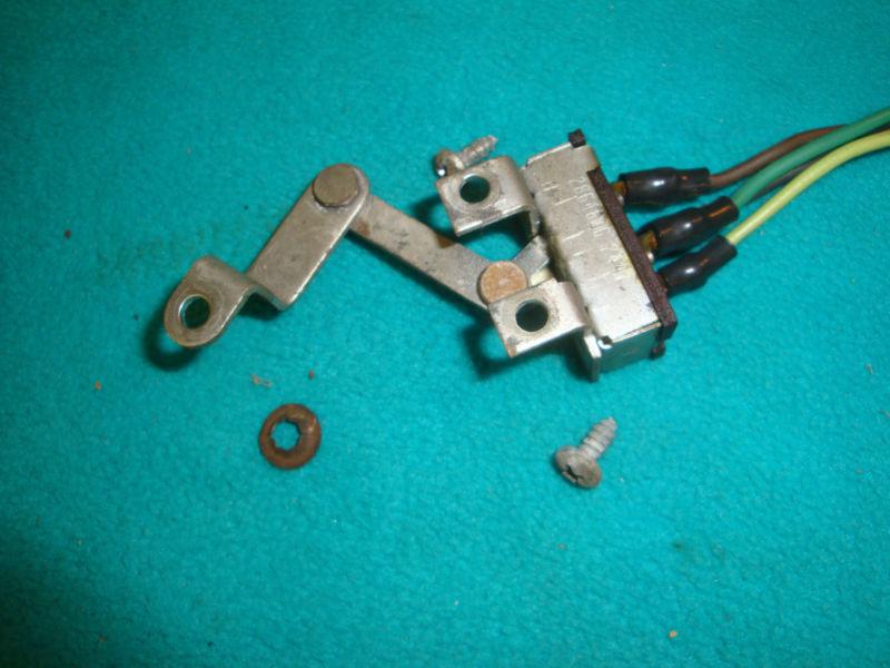 Purchase 196870 CHARGER, ROAD RUNNER, BBODY, DASH HEATER CONTROL