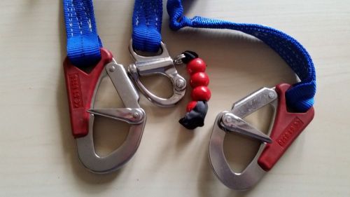 Safety tether with double safety hook