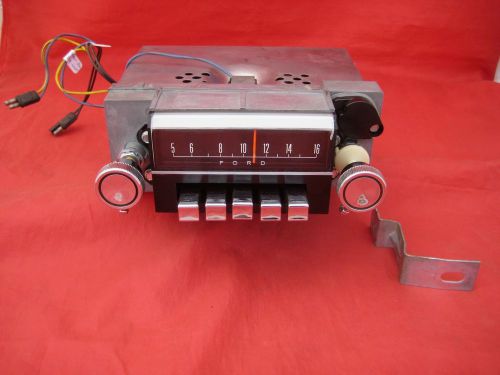 Very nice restored 1967 ford mustang radio - plays well - 7tpz