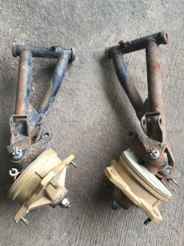 1985 yamaha moto-4 200 front hubs/control arms