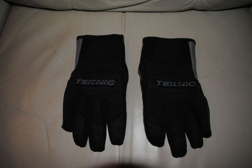 Teknic leather and mesh motorcycle gloves, women's , m size, excellent , black