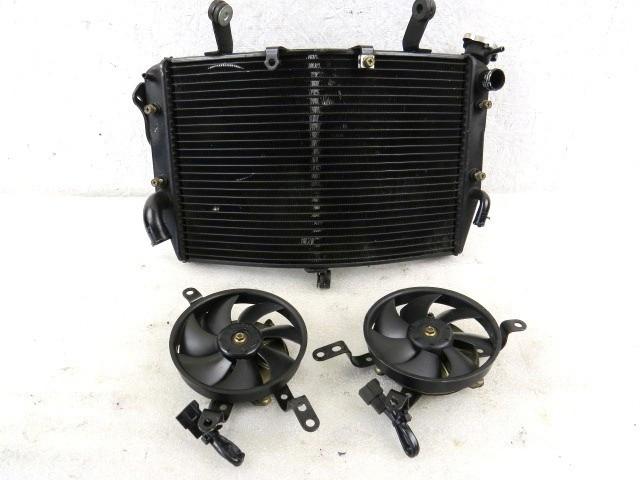 R1 radiator w/ cooling fans 04 05 06 yamaha r1