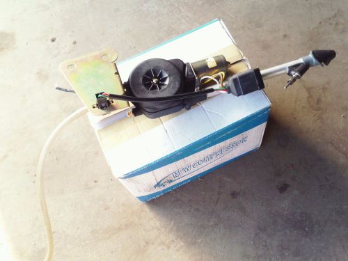 1997 saab 900 se turbo  oem power  antenna assembly