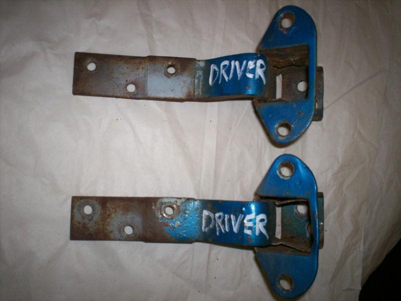 1955 1956 1957 chevy driver side door hinge (1)