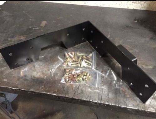 C notch bolt in  universal