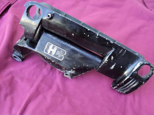Mercury outboard, 7.5 h.p. 1981, swivel tube, saddle bracket