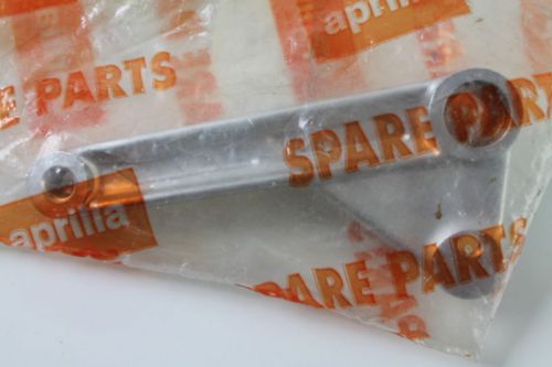 Aprilia lever 8106747 e900065