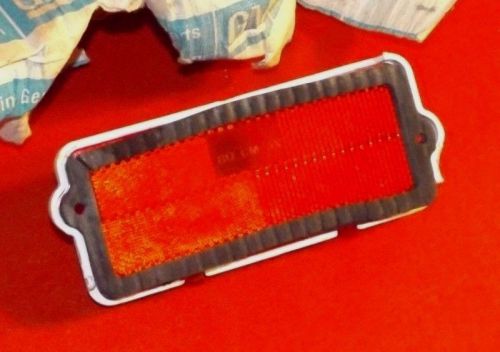 Nos new gm 1980-1984 oldsmobile omega buick skylark rear side marker lamp 913786