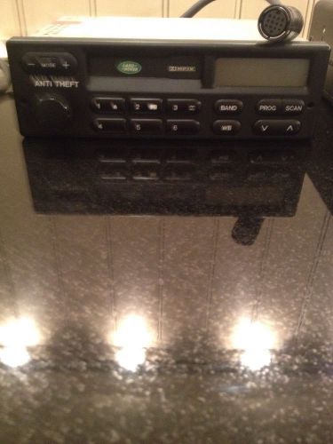 Mint range rover land rover amr2772 classic radio with security code '27149'