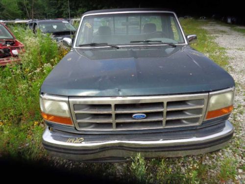 High mtd stop light fits 92-97 ford f250 pickup 392723