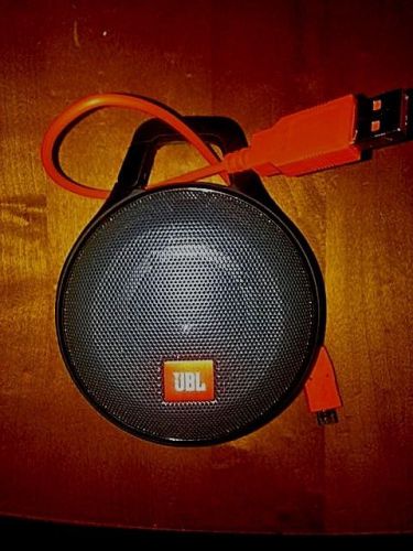 Jbl clip+ bluetooth portable speaker, lightly used w/ usb cord