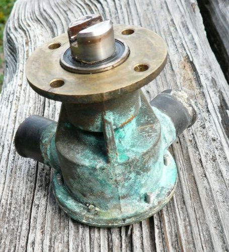Raw water pump for volvo tmz-22 marine diesel - pull in good working condition