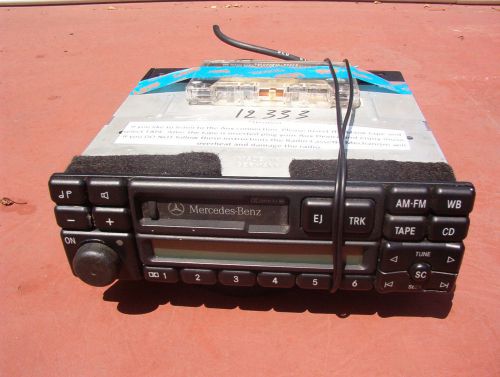 Mercedes all e and s class1994-95 becker be1492, w124, w140 used aux. input mp3