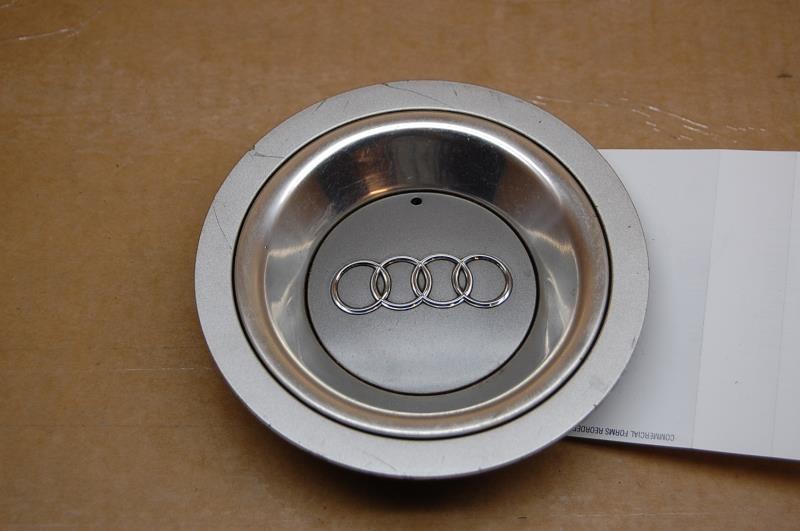 Purchase 02 03 04 05 AUDI A4 ALUMINUM WHEEL CENTER CAP 8H0 601 165 A in
