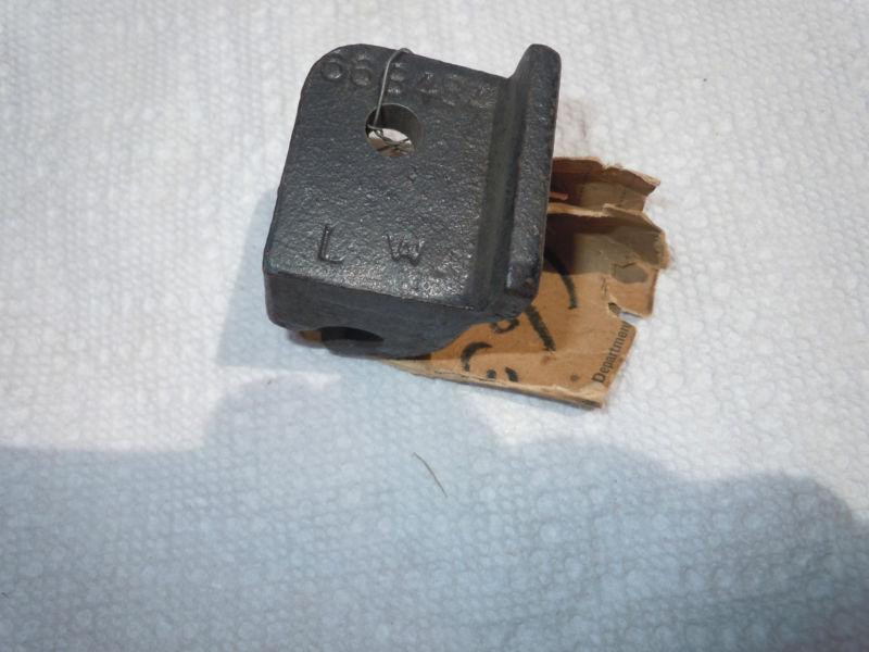 NOS WILLYS JEEP PASSENGER SEAT FLOOR PIVOT - FOR DRIVERS SIDE OF PASSENGER SEAT, US $25.00, image 4