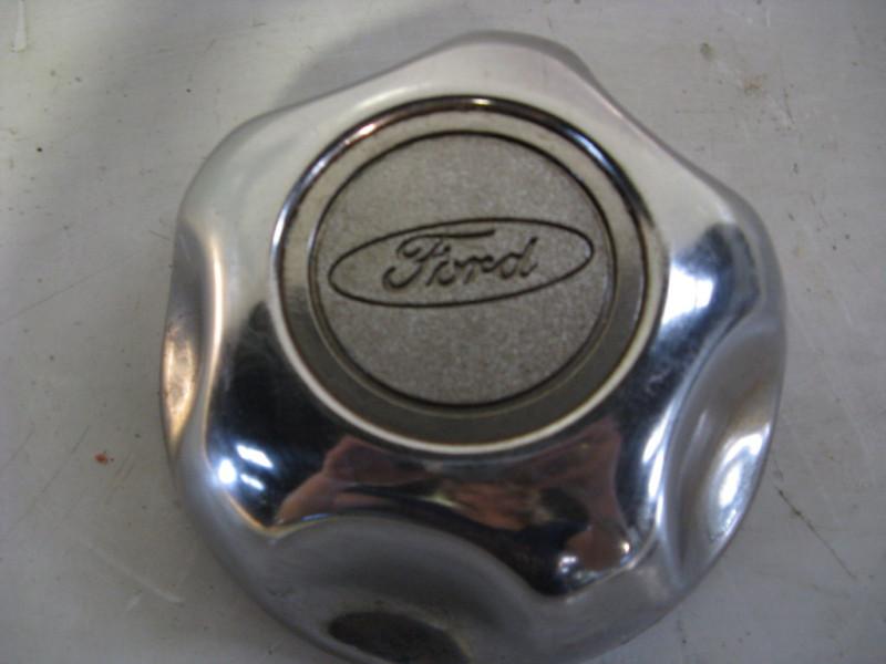 Purchase 96 FORD EXPLORER WHEEL RIM CENTER CAP in San Antonio, Texas