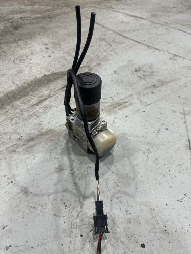 00-06 mercedes w220 s55 amg trunk lid lift hydraulic pump motor cylinder oem