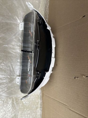 GM 30017816 Instrument Cluster W/Housing 1996-2000 Chevrolet Metro, US $175.00, image 5