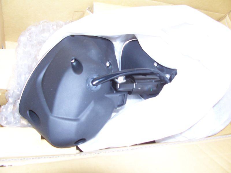 TRIUMPH STREET TRIPLE 675 GENUINE T2701952 HEADLIGHT ASSEMBLY, US $199.00, image 4