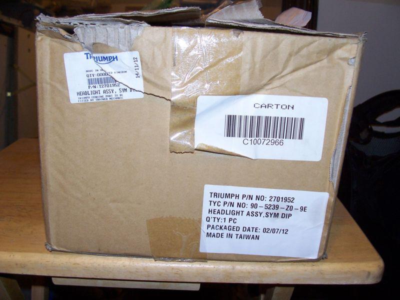 TRIUMPH STREET TRIPLE 675 GENUINE T2701952 HEADLIGHT ASSEMBLY, US $199.00, image 5