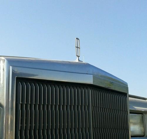 1981-1989 lincoln town car chrome hood ornament 81 82 83 84 85 86 87 88 89