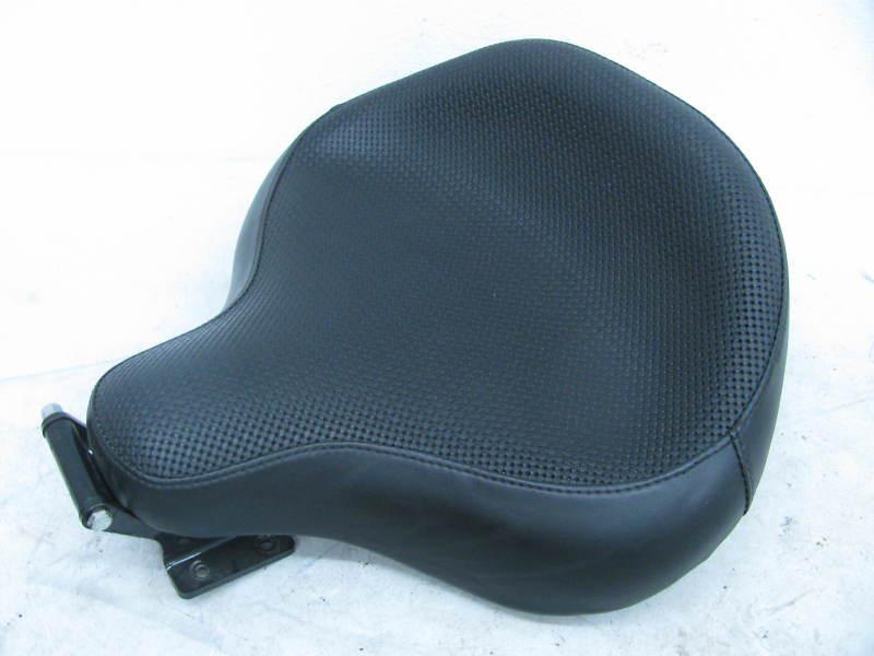 Harley-davidson solo seat touring police road king street glide ultra classic 