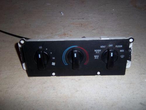 1987-1993 mustang temperature control assembly
