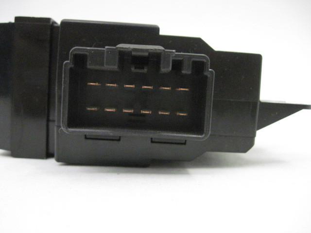 WINDOW SWITCH Volvo V70 2004 04 37605, US $34.99, image 5