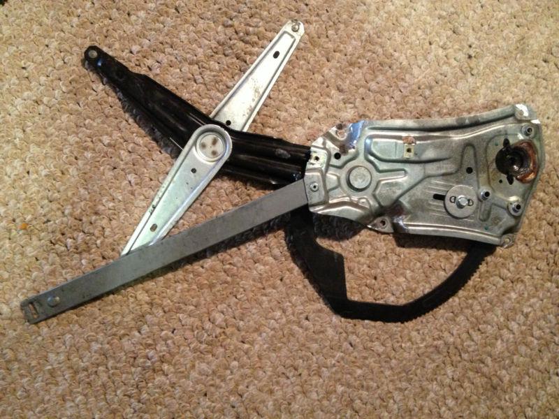 1992-1999 bmw e36 coupe left front window regulator oem