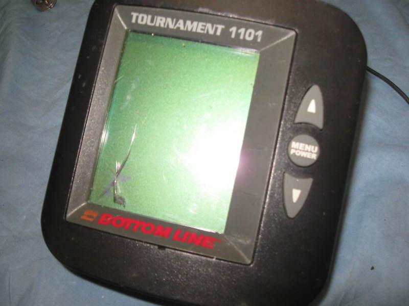 Tournament 1101 fishfinder