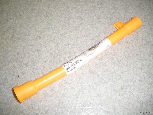 Vw beetle jetta golf 2.0 mk4 eng oil dipstick guide tube 06a 103 663c new