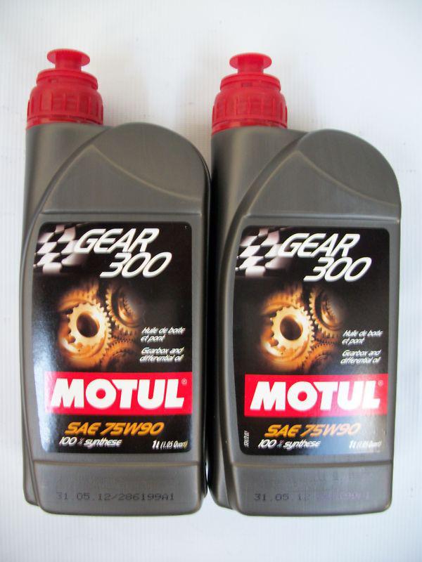 Uc092 100118 motul gear 300 75w-90 100% synthetic ester based - 2pk. (2 liters)