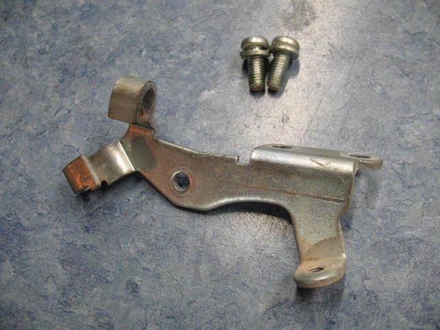 Throttle cable carburetor mount bracket 1973 honda cb350f cb 350 f four cylinder