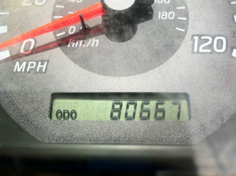 Purchase 04 NISSAN XTERRA SPEEDOMETER CLUSTER MPH 6 CYL W/O VEHICLE