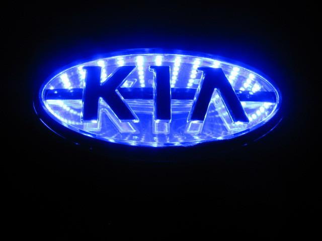 3d led waterproof dustproof car light badge lamp emblem for kia reflective blue