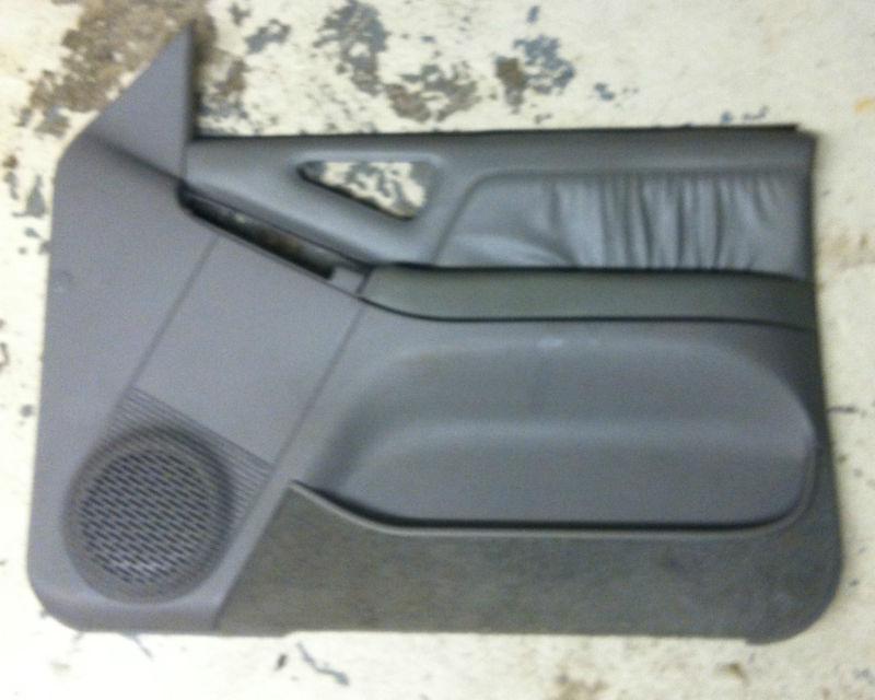 Purchase CHEVY s10 FRONT PASSENGERS SIDE DOOR PANEL in Canton, North