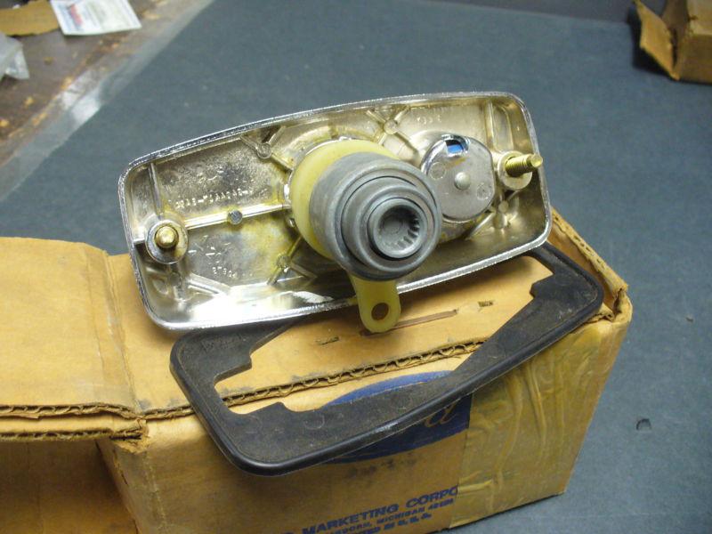 69 70 71 Ford Galaxie Wagon tailgate handle window crank, US $9.95, image 2